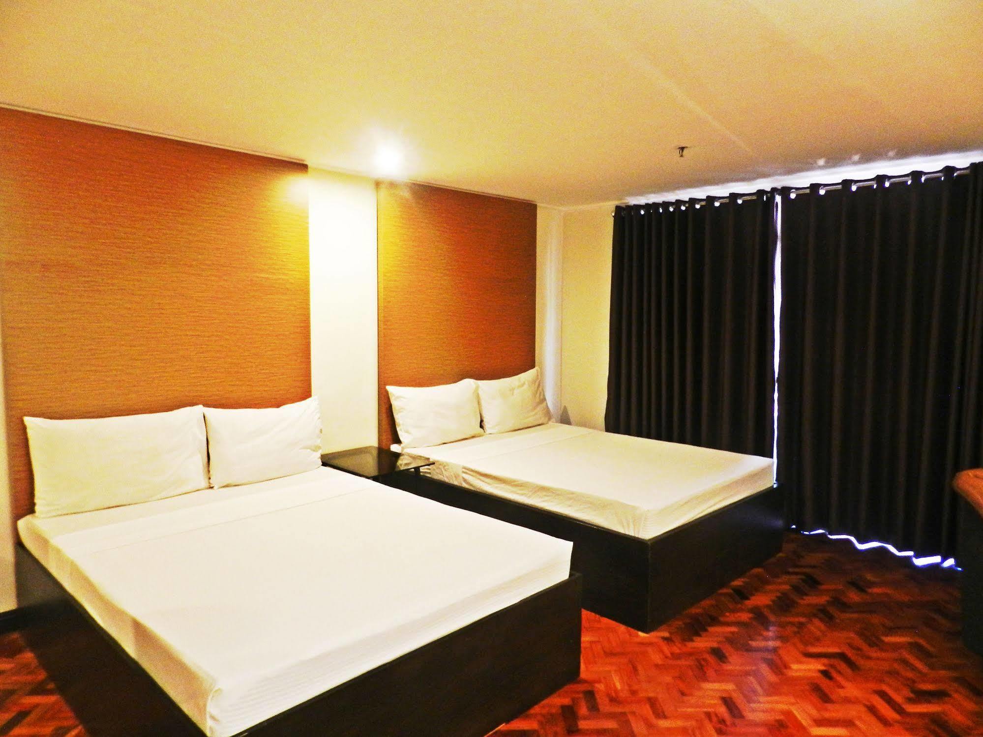 Salcedo Suites Makati City Bagian luar foto