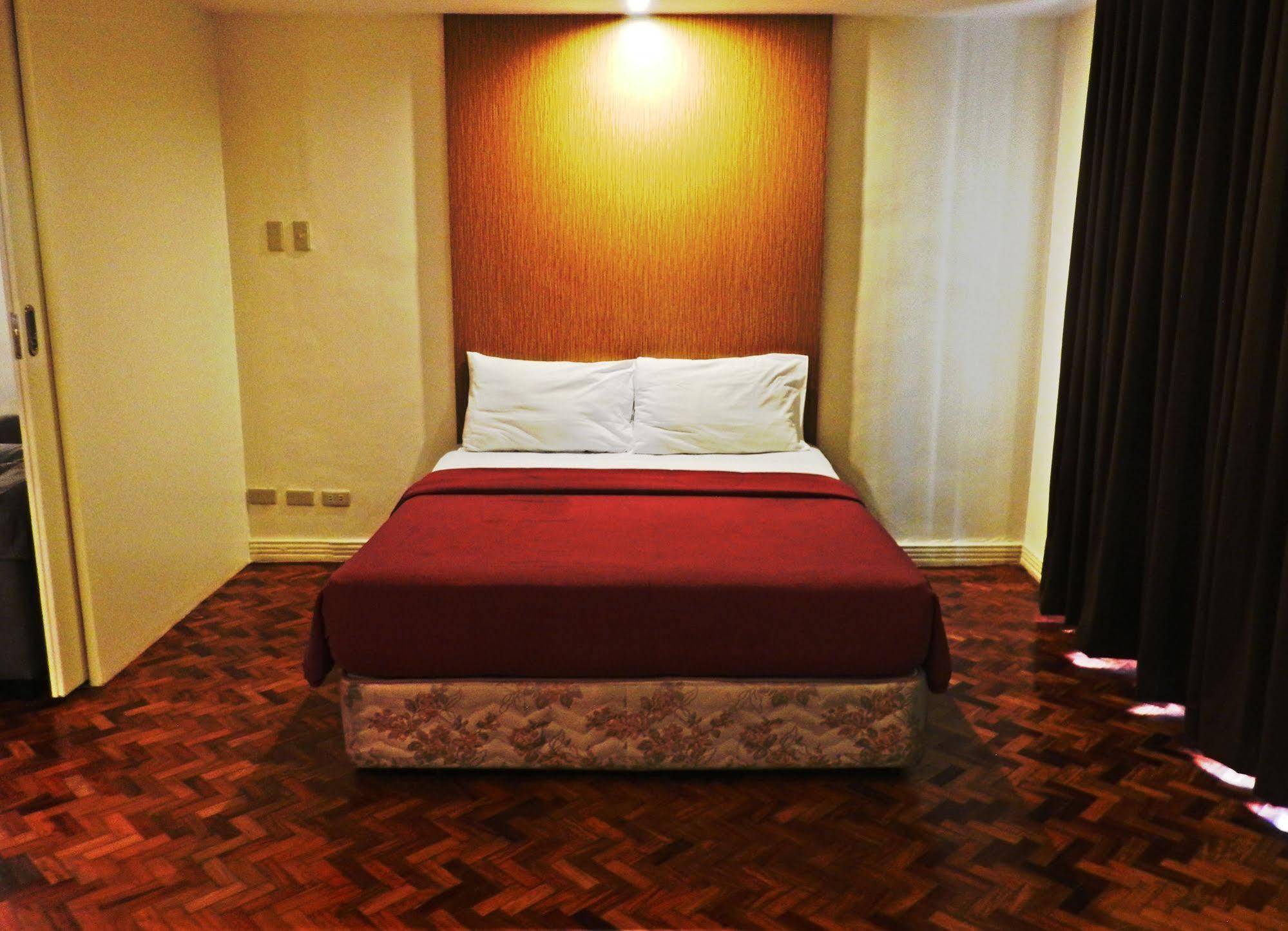 Salcedo Suites Makati City Bagian luar foto