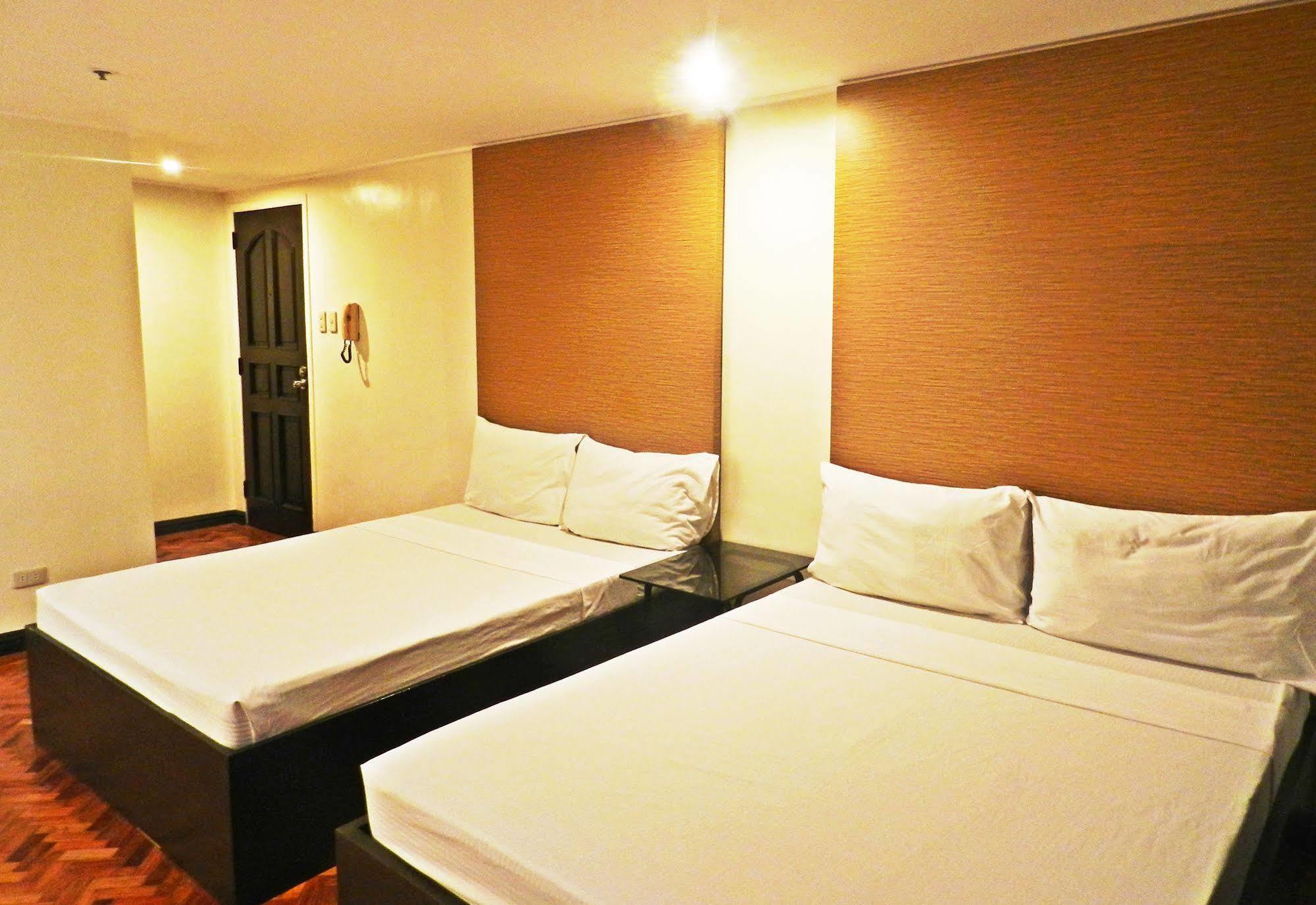 Salcedo Suites Makati City Bagian luar foto