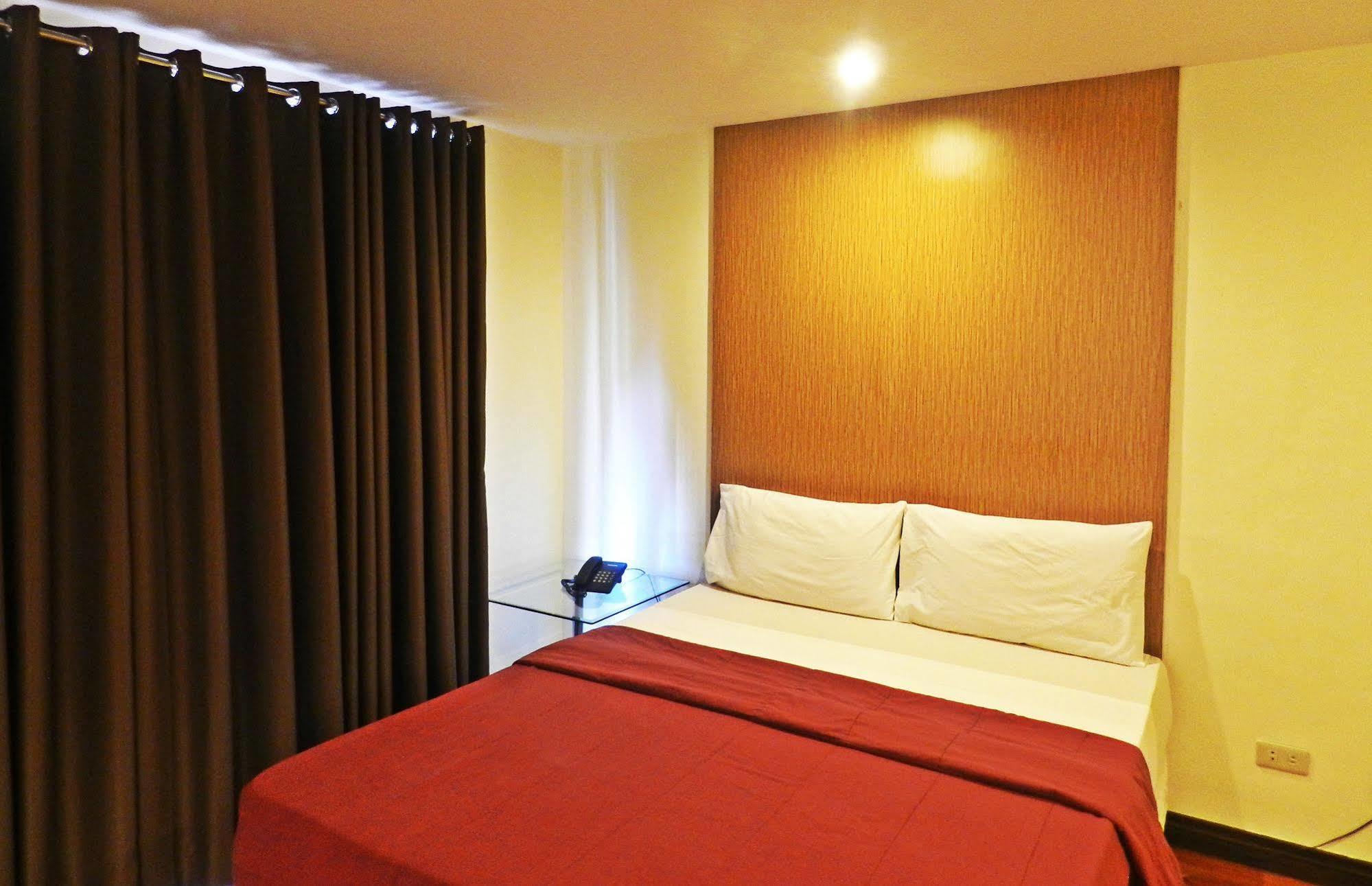 Salcedo Suites Makati City Bagian luar foto